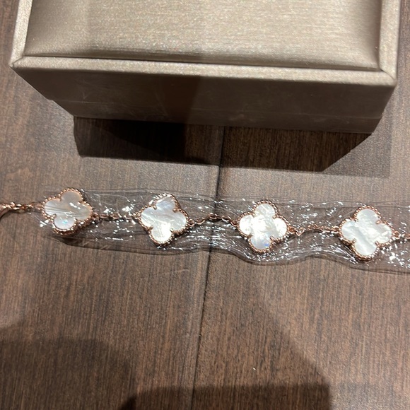 Bracelet - Picture 2 of 3